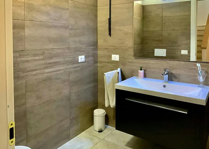 Сasa de vacaciones By The Sea With View Of Tavolara Near Olbia